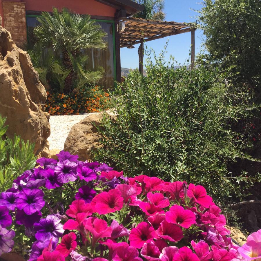 Il Colle Del Rustico Bed & Breakfast Агридженто Екстериор снимка